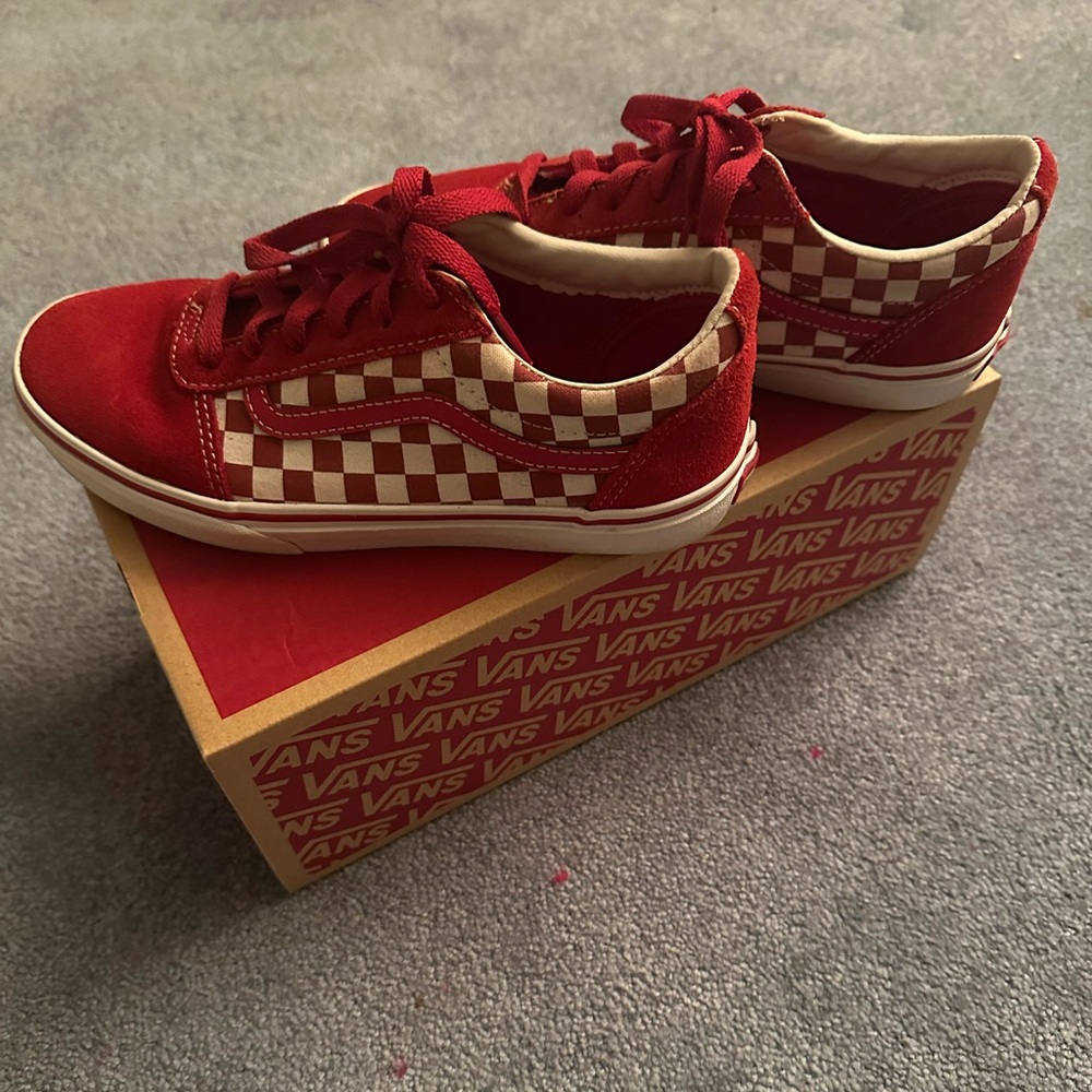 Vans Old Skool Red Checkerboard Size 5
